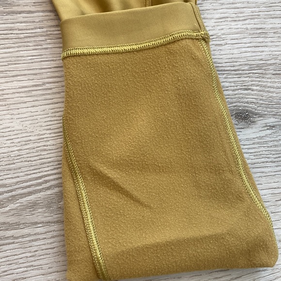 COPY - LuLu Lemon fleece lined leggings - Picture 4 of 4